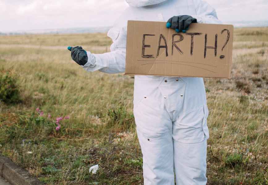 hitchhiking astronaut