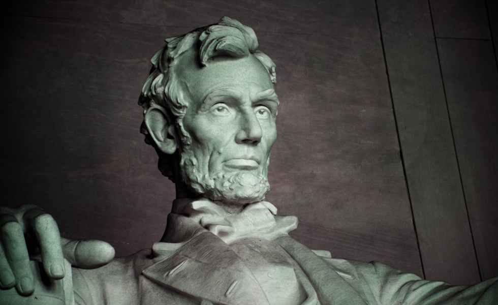 architecture usa statue face